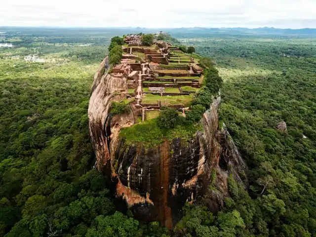 Sri Lanka Wonders: Beaches to Tea Country - 22 day travel itinerary